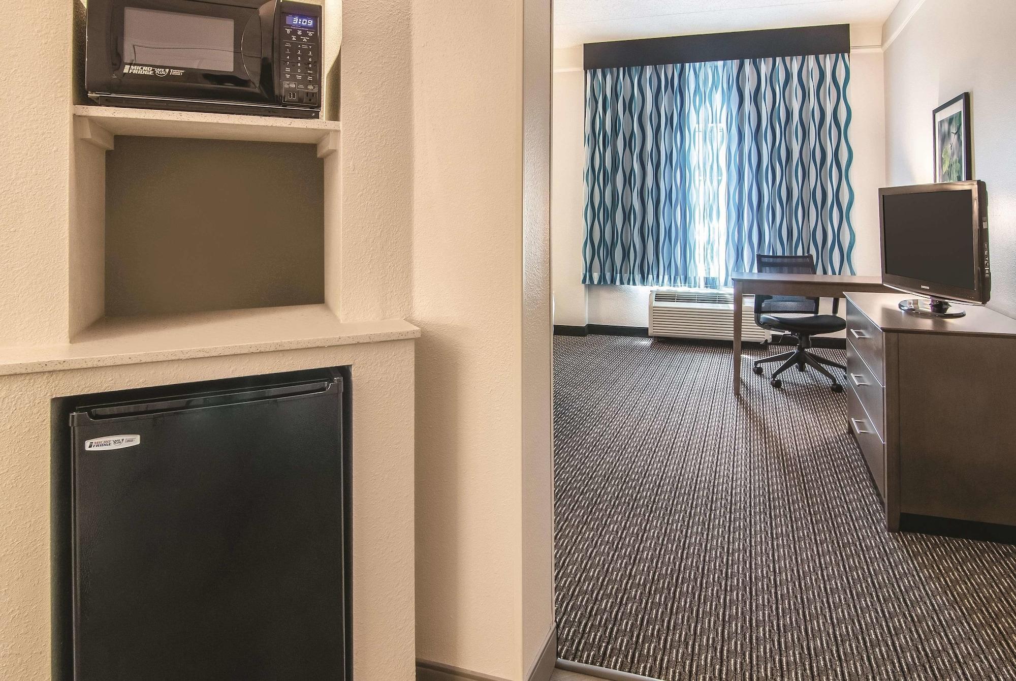La Quinta By Wyndham Orlando Ucf Hotel Alafaya Ngoại thất bức ảnh
