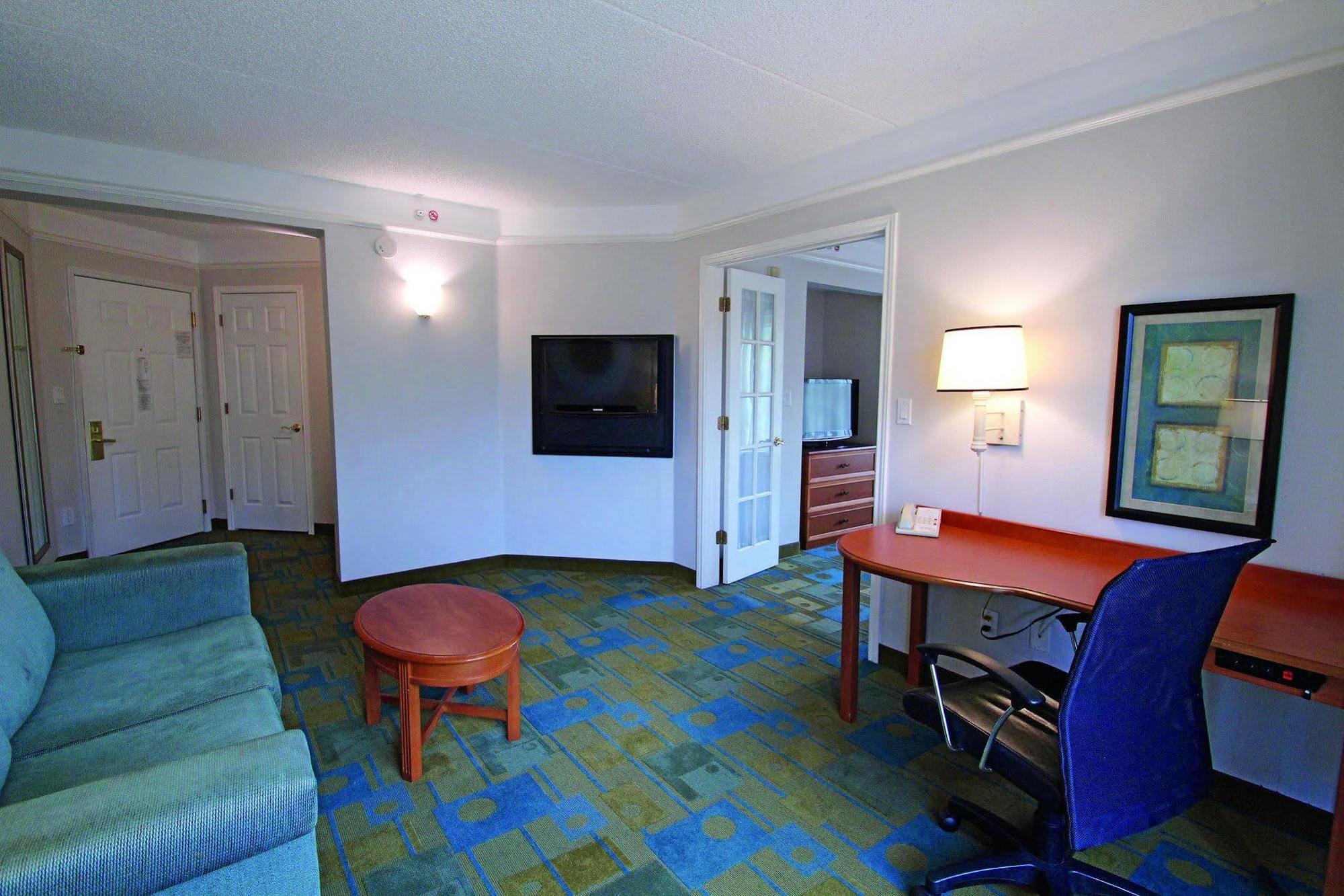 La Quinta By Wyndham Orlando Ucf Hotel Alafaya Ngoại thất bức ảnh